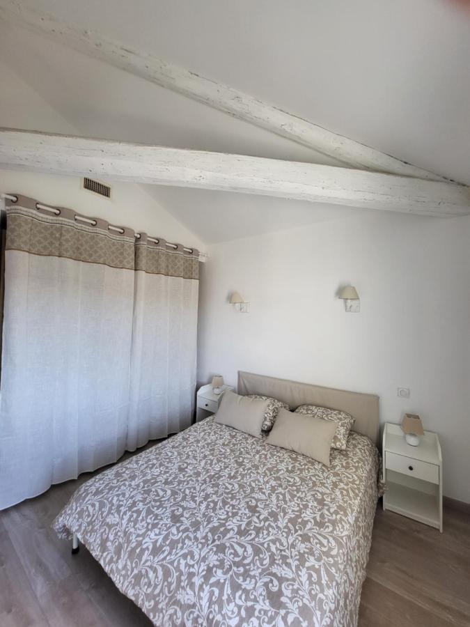 Le Repaire Du Soleil Apartment เอก-มอร์ต ภายนอก รูปภาพ
