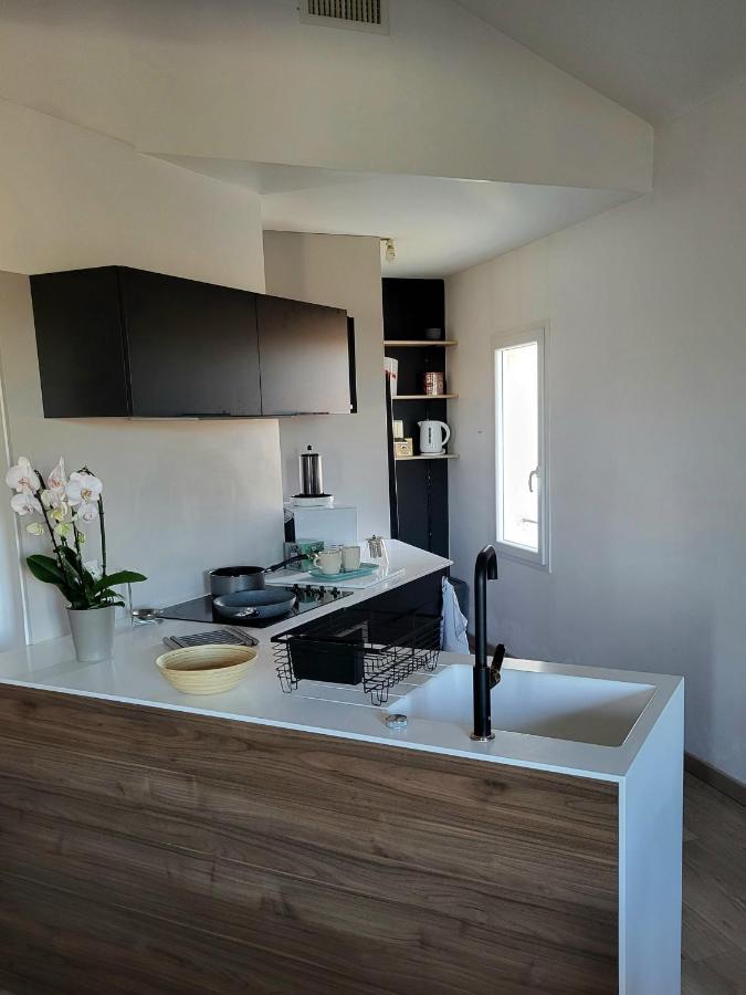 Le Repaire Du Soleil Apartment เอก-มอร์ต ภายนอก รูปภาพ